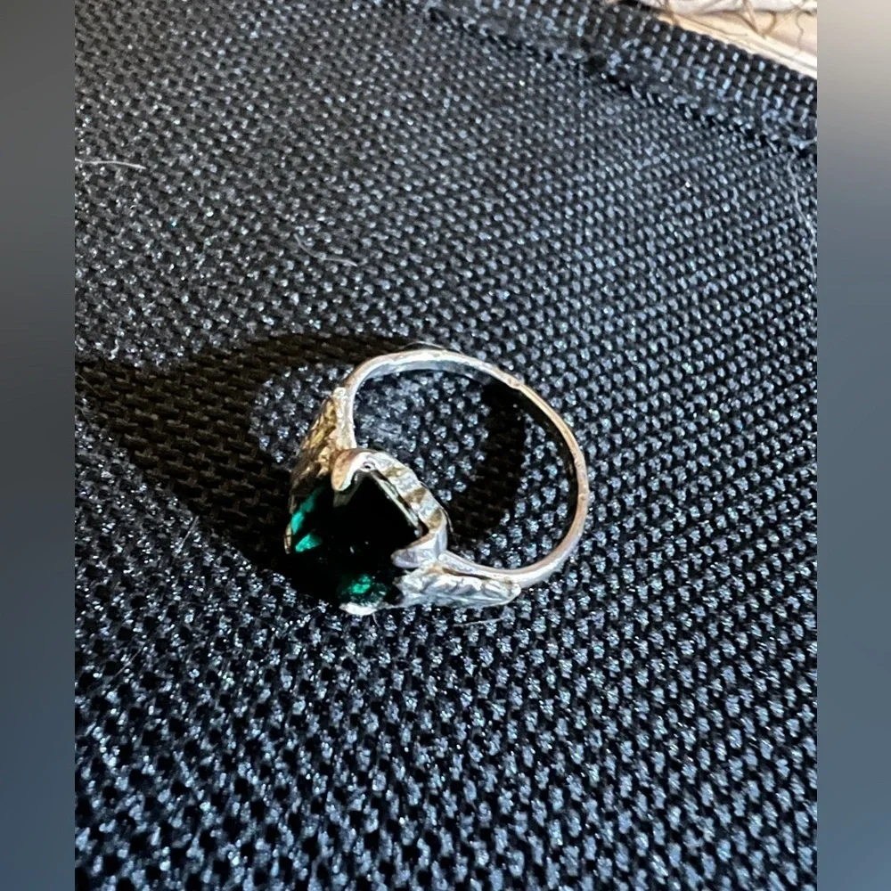 Vintage sterling silver emerald glass ring. Sterling MH inscribed inside ring